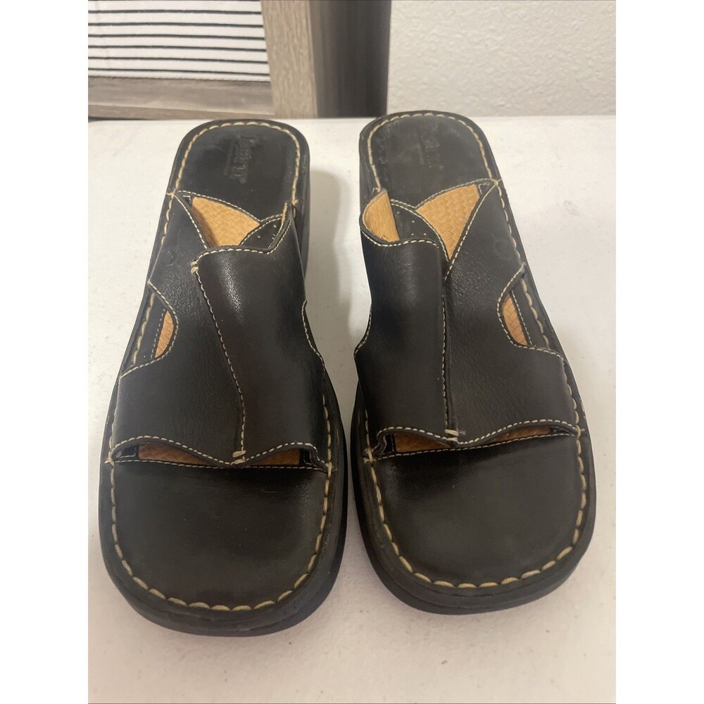 Born Handcrafted Black Leather Side Sandals US 9